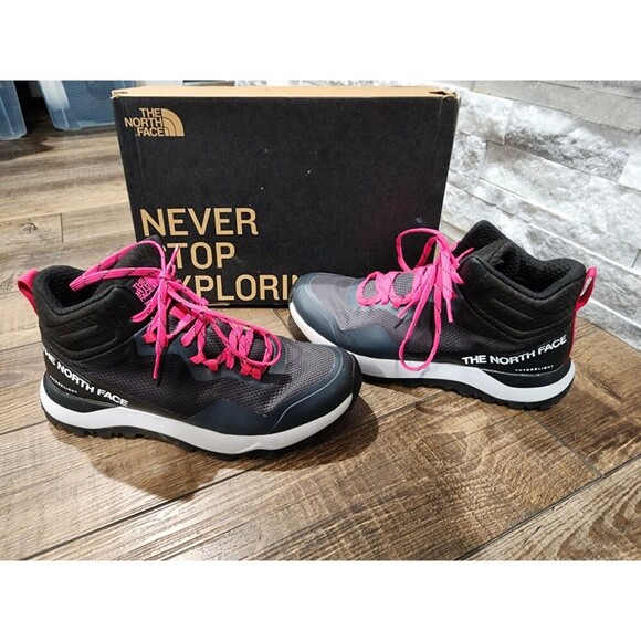 The North Face Activist Mid Futurelight Womens 9.5 Trail Hiking Boots Black Pink - Picture 1 of 9